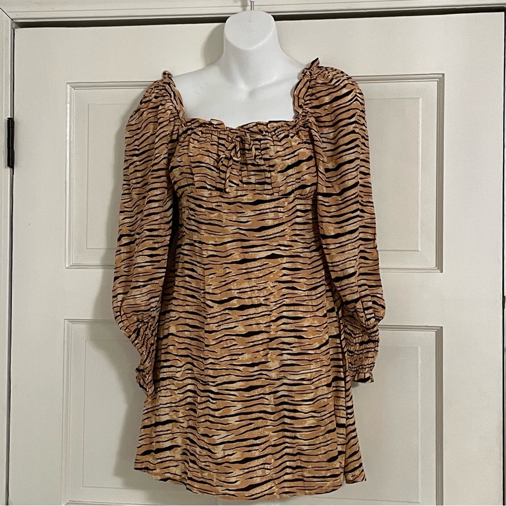 Faithful‎ The Brand Tiger Mini Dress Shirred Cuffs
